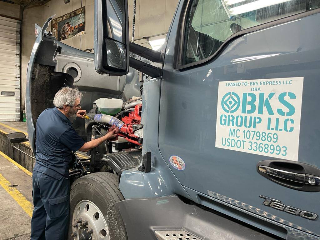 Truck Repair Service